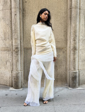 Amira Set 01